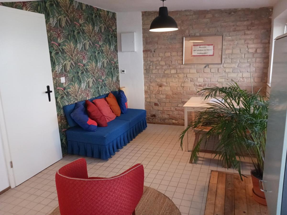 Squat Deluxe Berlin, The Hostel Εξωτερικό φωτογραφία